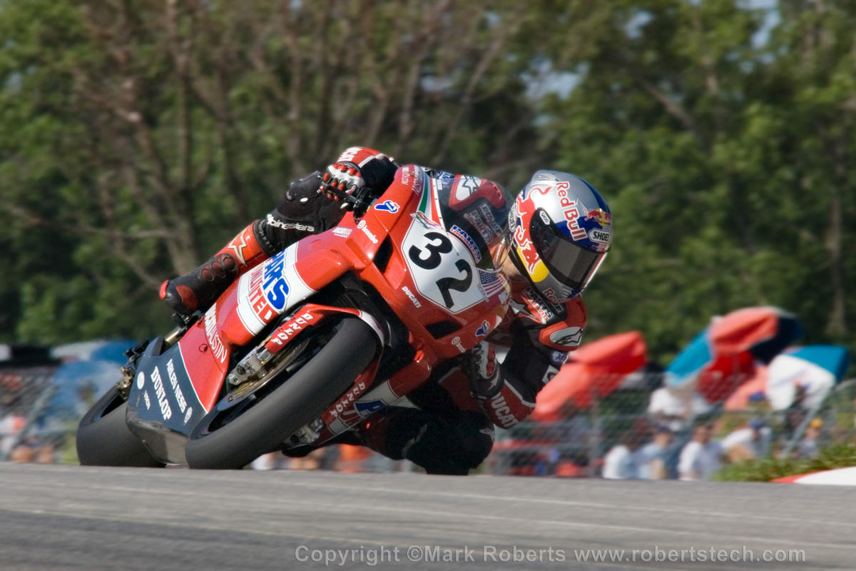Eric Bostrom on the Ducati Superbike - 7d503711