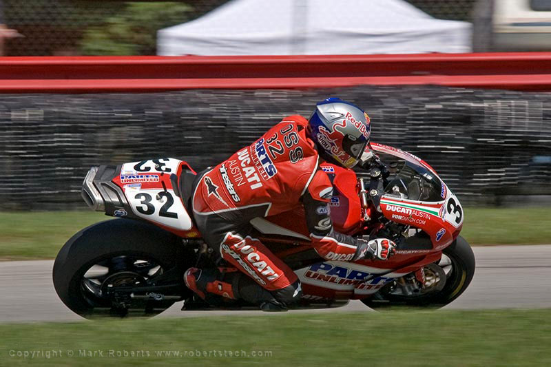 Eric Bostrom on the Ducati 999 - 7d503918